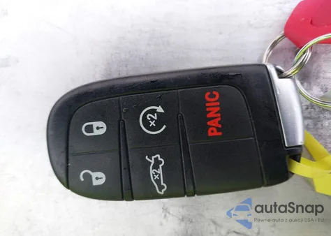 2017 Dodge Charger Sxt Rwd z USA, uszkodzony, nr VIN 2C3CDXHG5HH575850